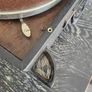 Vintage His Master's Voice portable gramophone, Image 5