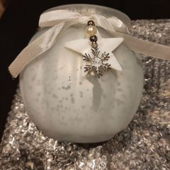 Two xmas tealight holders