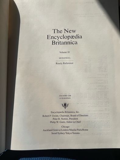 Encyclopaedia Britannica 54Volume Collection Limited Constitution Edition