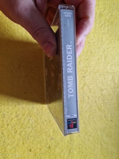 Tomb raider PlayStation1 ps1 PlayStation2 ps2 games Original