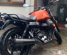 Moto guzzi v7