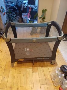 Graco travel cot & baby changer