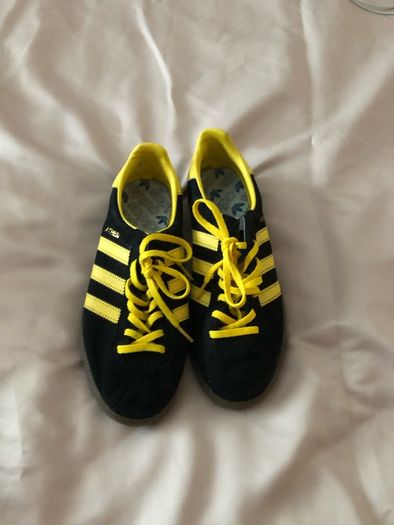 Mens new city series athen black & yellow trainers size 7
