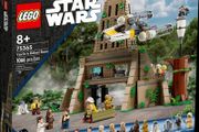 Lego Retired Yavin IV Star Wars