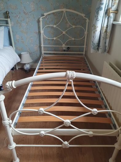 Cream Iron Single Bed