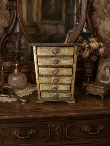 Vintage Florentine Treasures Box RARE FIND