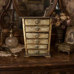 Vintage Florentine Treasures Box RARE FIND
