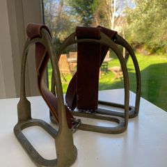 B&C Solid nikkel stirrup's x 3