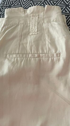 Pinko Cream Cotton Linen Blend High-Waisted Cropped Trousers - Tailored Summer Style Size 10