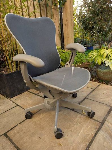 ergonomic office chair