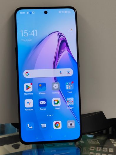 Oppo Reno 8 PRO 5G Dual SIM 256GB Glazed Black Android Smartphone Like New.