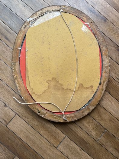 Antique Oval Gold picture frame with decorative rope & twist moulding
