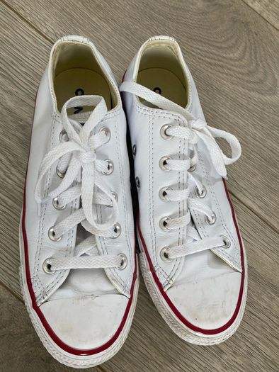 Converse unisex size UK4 leather