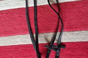 Showing plaited reins