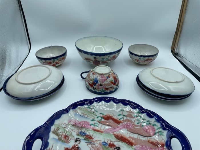 Vintage Japanese Geisha Girl Plates Set Scalloped Cobalt Blue Hand Painted