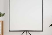 Projection Screen with Tripod 72 Inch