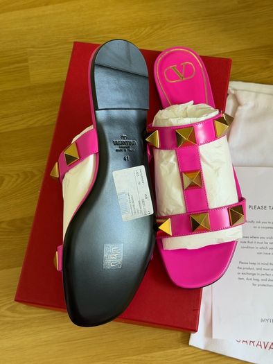 Valentino Garavani Roman Stud Sandals Pink Size 41 NEW IN BOX