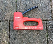staple gun