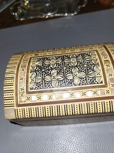 Trinket box