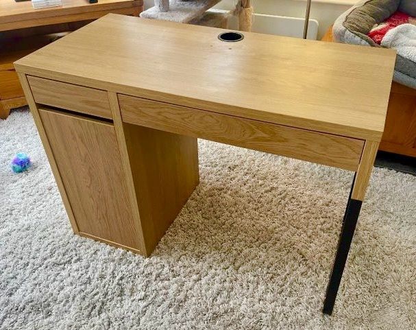 Ikea Micke Desk (105x50cm)