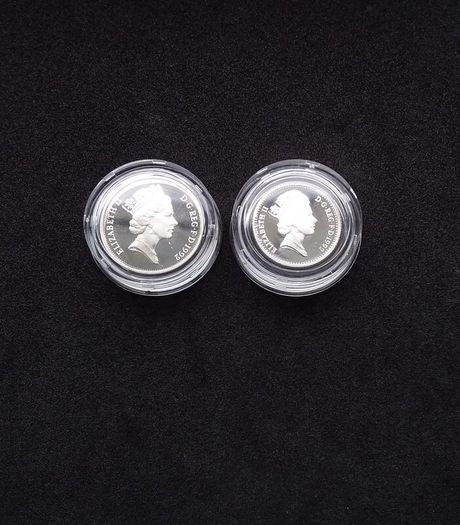 1992 Royal Mint Silver Proof 10p Two-Coin Set ( Complete with COA and Box )