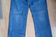 Pull &amp; Bear Straight Cut Jeans