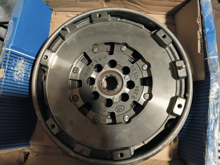 Dual Mass Flywheel Citroen Peugeot Fiat Lancia