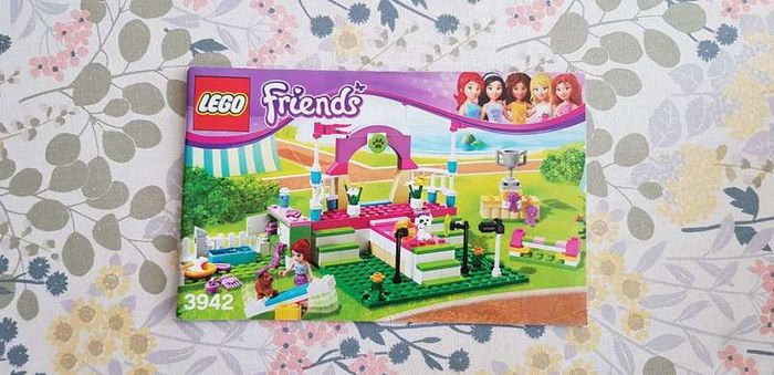 Lego Friends 3942 Heartlake Dog Show