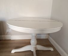 Round  Table