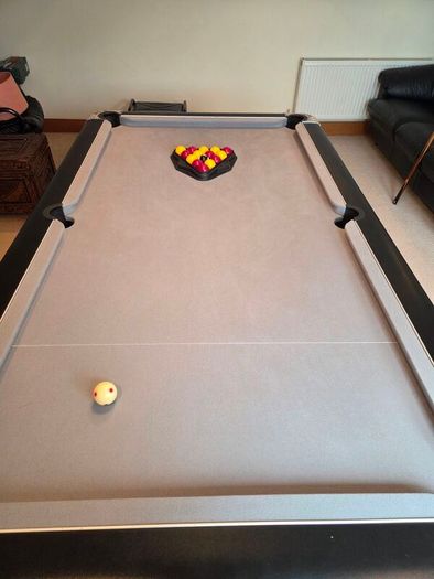 supreme winner pool table