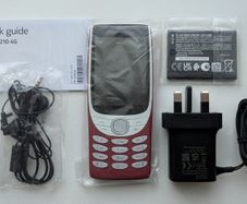 Nokia 8210 4G SIM Free phone