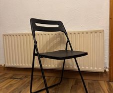 Foldable chairs