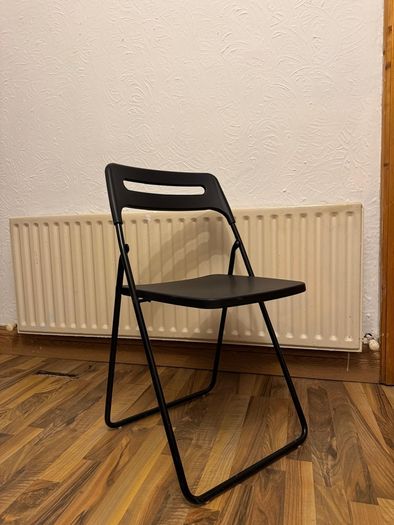 Foldable chairs