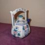 Vintage Asian teapot Image 5