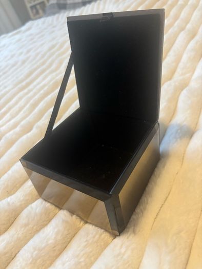 jewerly box glass small in size ideal for watches necklaces or rings etc