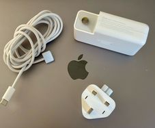 Apple 140 watt power adapter plug and USB-C to MagSafe 3