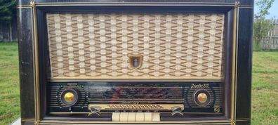Vintage radio -Philips Jupiter 553