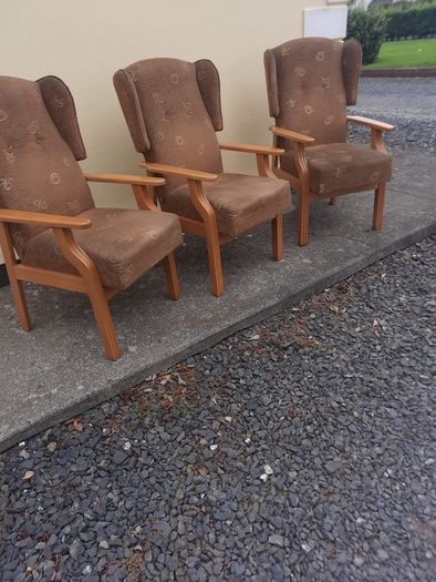orthopaedic armchairs