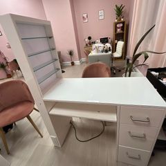 nail table for sale