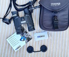 Binoculars Steiner Tactical 10/28