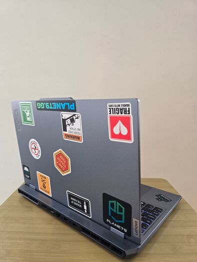 Laptop Gaming Lenovo LOQ RTX 4050 i5-12450hx