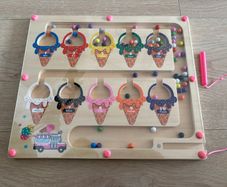 Magnetic Ice Cream Colour Sorter