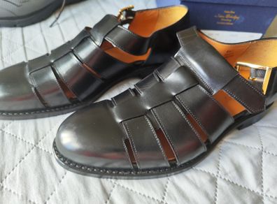 Means shoes