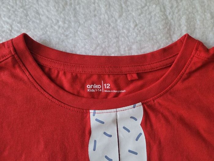 Kid's Christmas T-shirt, size: 12 years