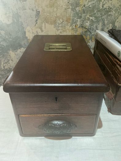 antique cash register