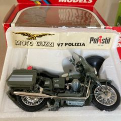 Moto Guzzi Polizia Stradale Scale 1/15 rare