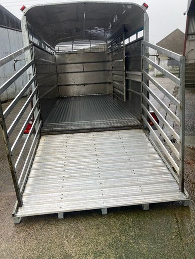 Tuffmac Livestock Trailer