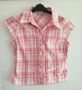 Blouse Size 16