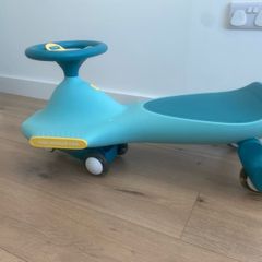 wiggle car