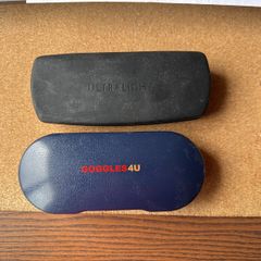 2 x empty glasses cases